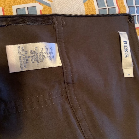 Rickis Olive/ Army Green Pencil Skirt Women's Size 4 - Picture 3 of 3